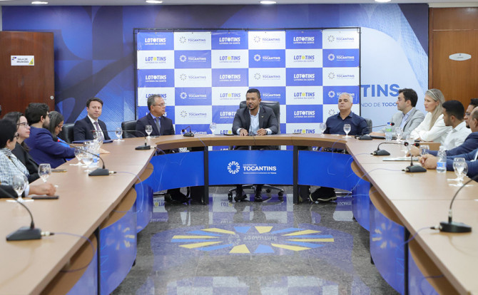Reuniao lancamento lototins
